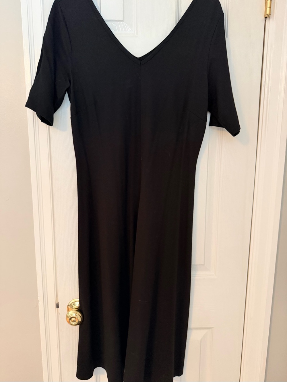 TalbotsClassic Black V-Neck Women's Dress